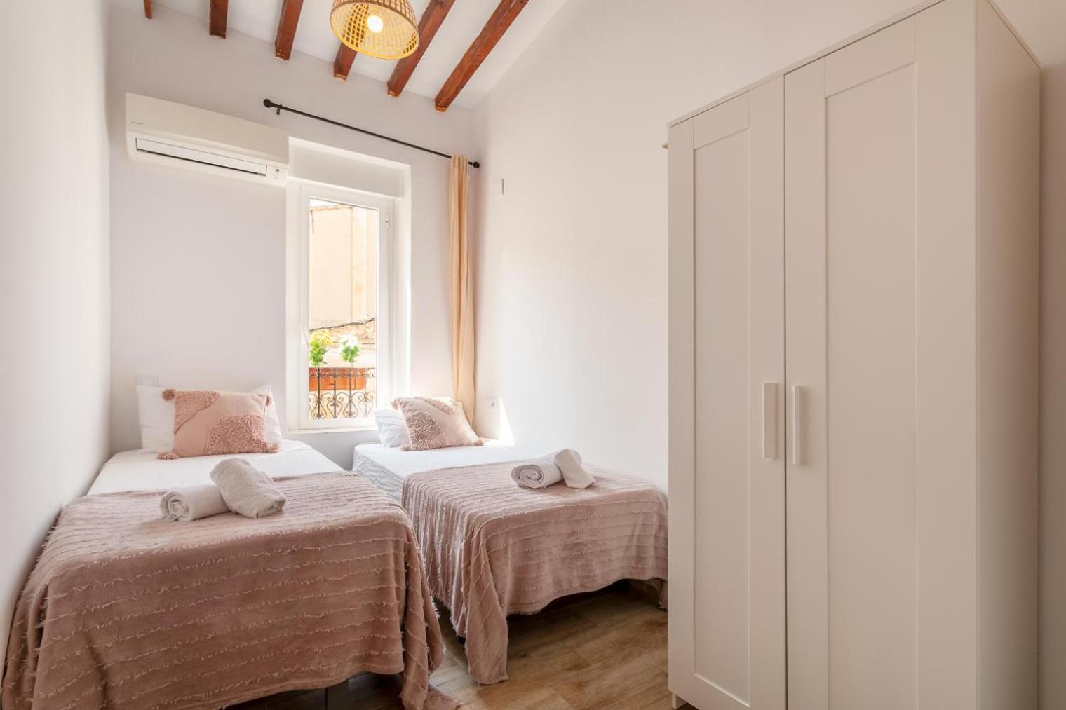 Bel Appartement Rustique Au Coeur D'Alicante Extérieur photo